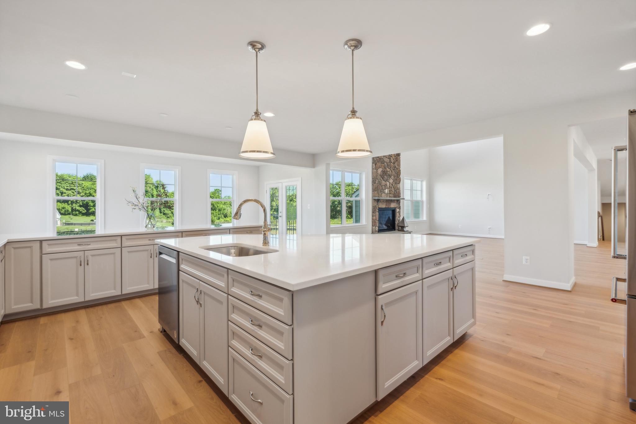 WATERFORD - Residential