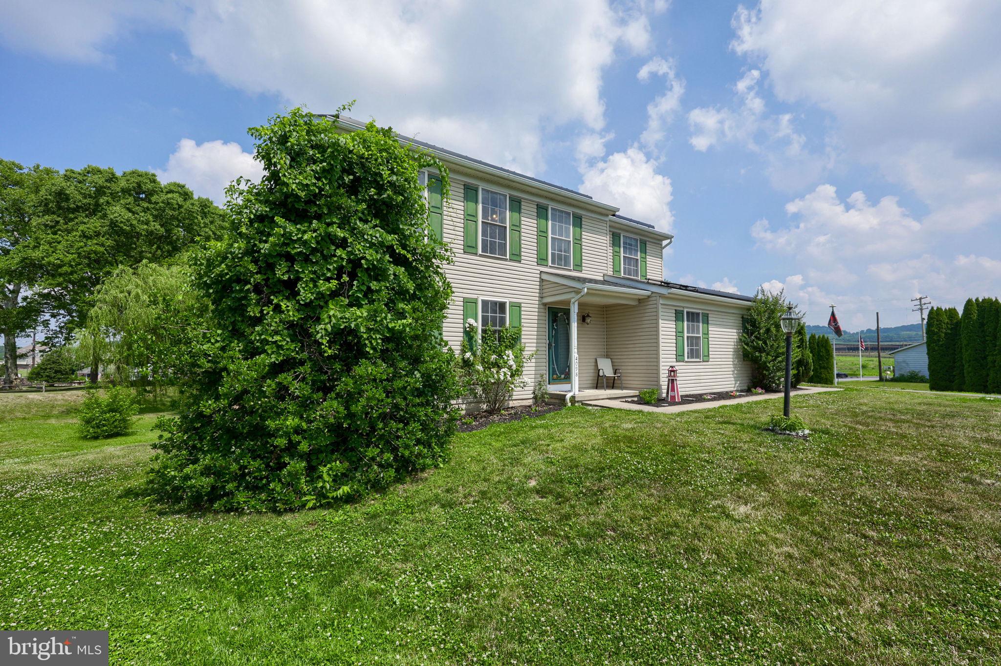 4098 WILLOW LANE