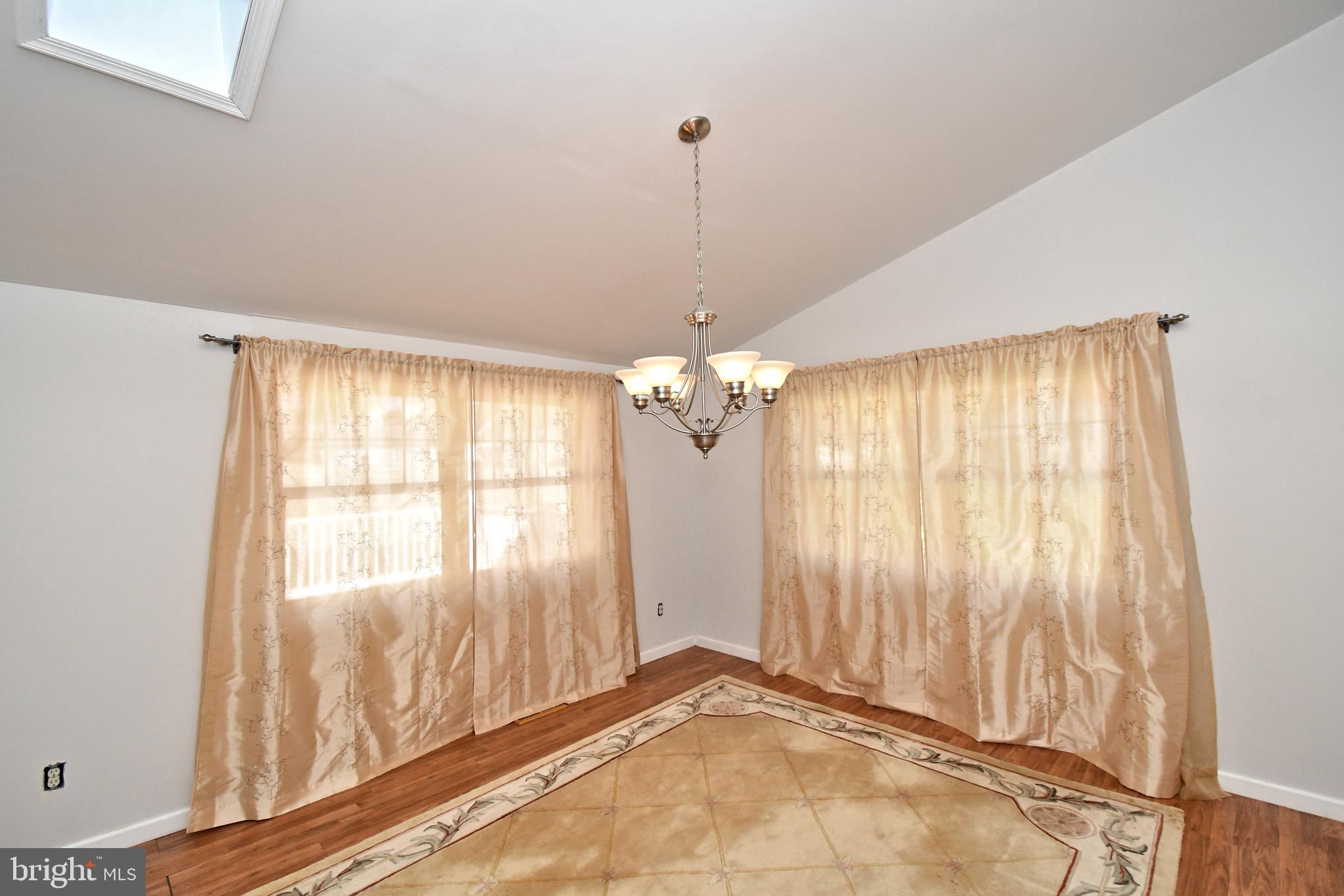 CANDLEBROOK - Residential