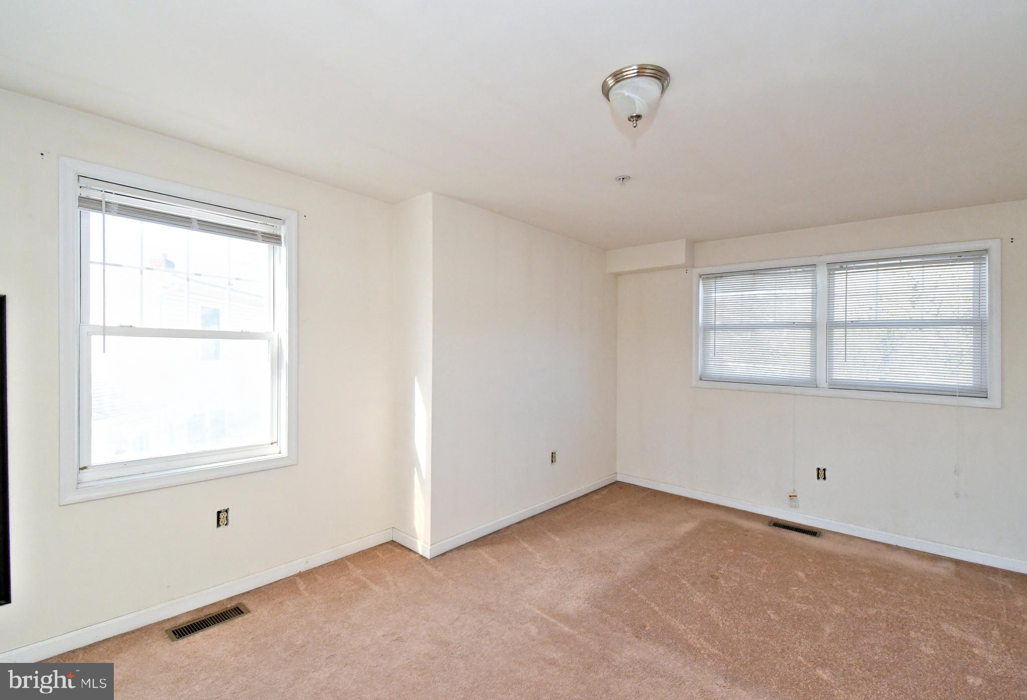 CANDLEBROOK - Residential