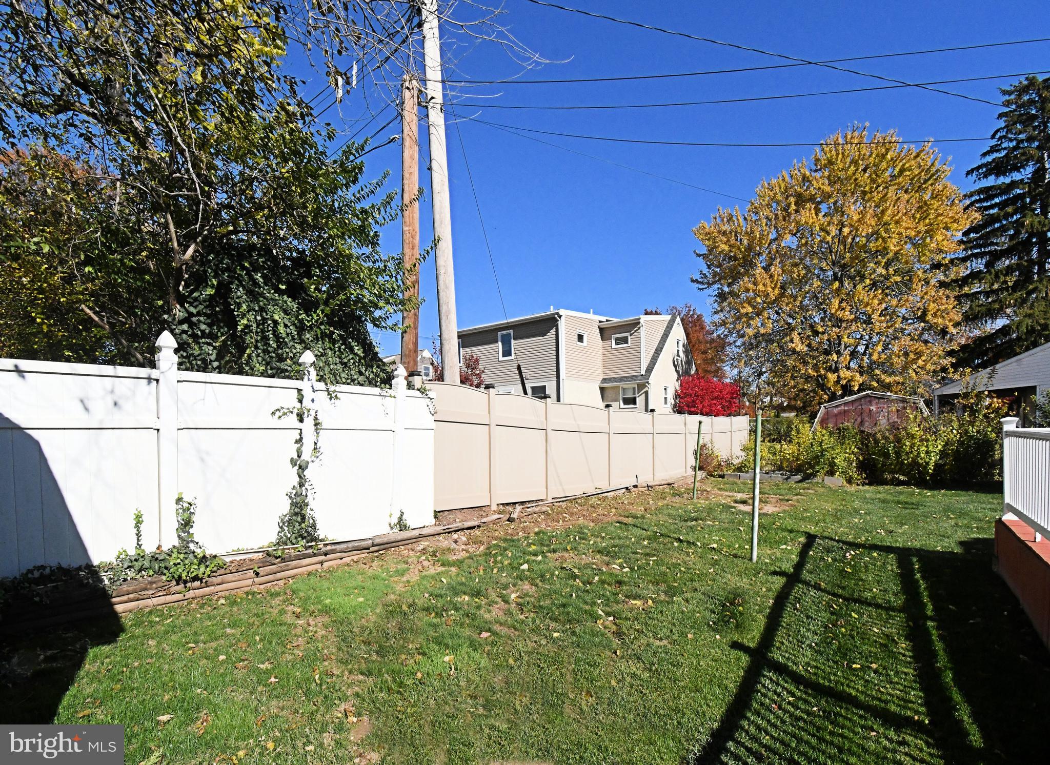 CANDLEBROOK - Residential