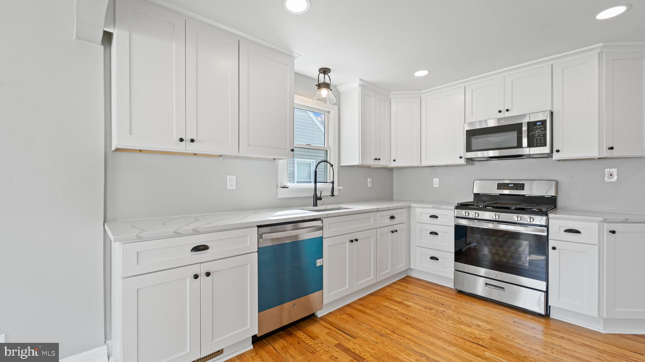 ROLAND TERRACE - Residential