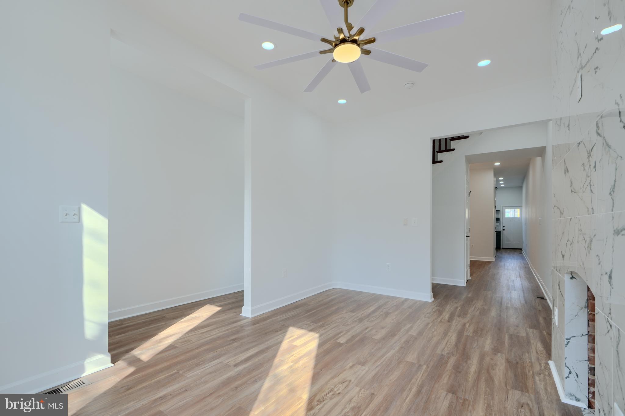 BROADWAY EAST - Residential