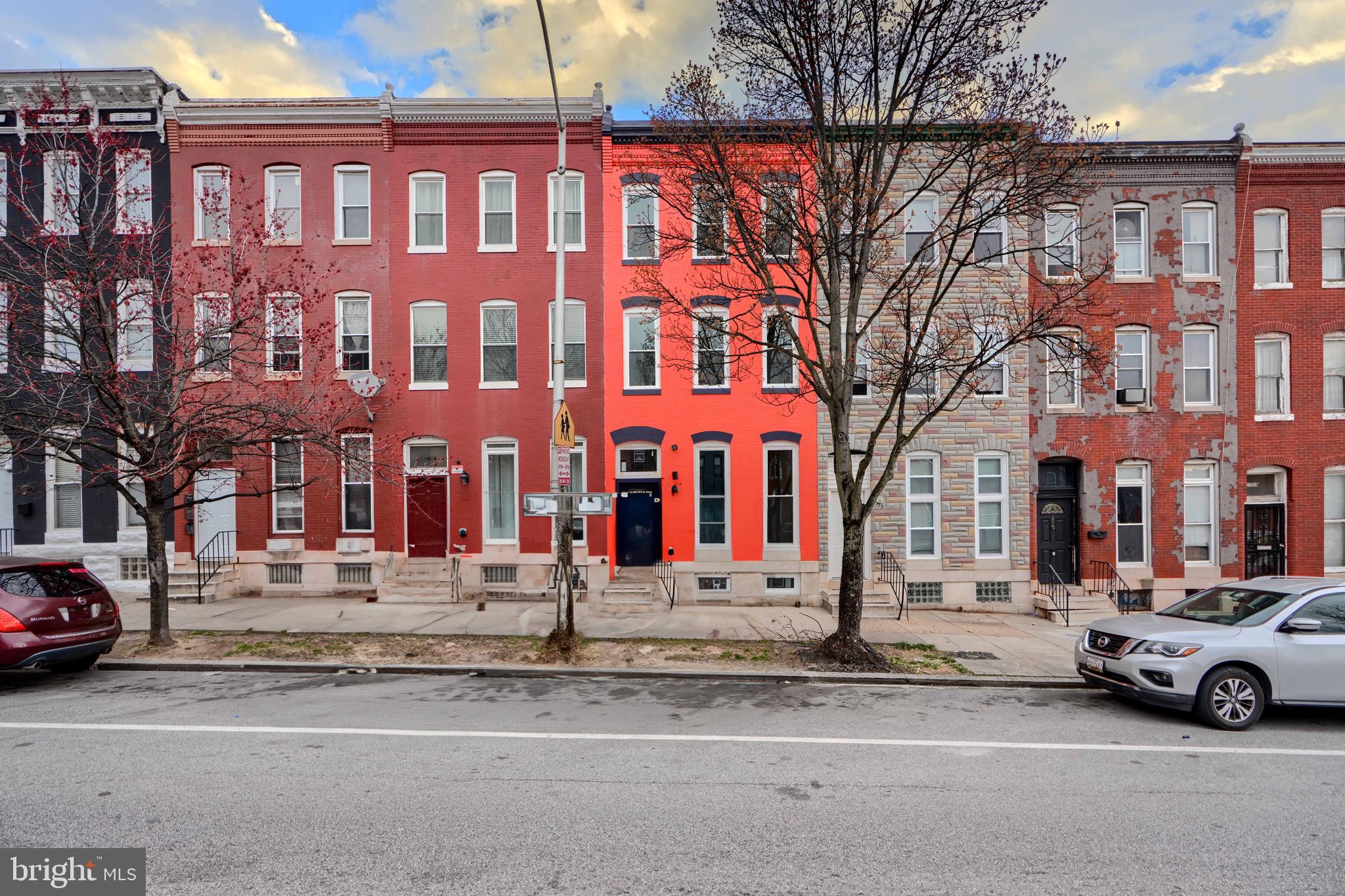 BROADWAY EAST - Residential