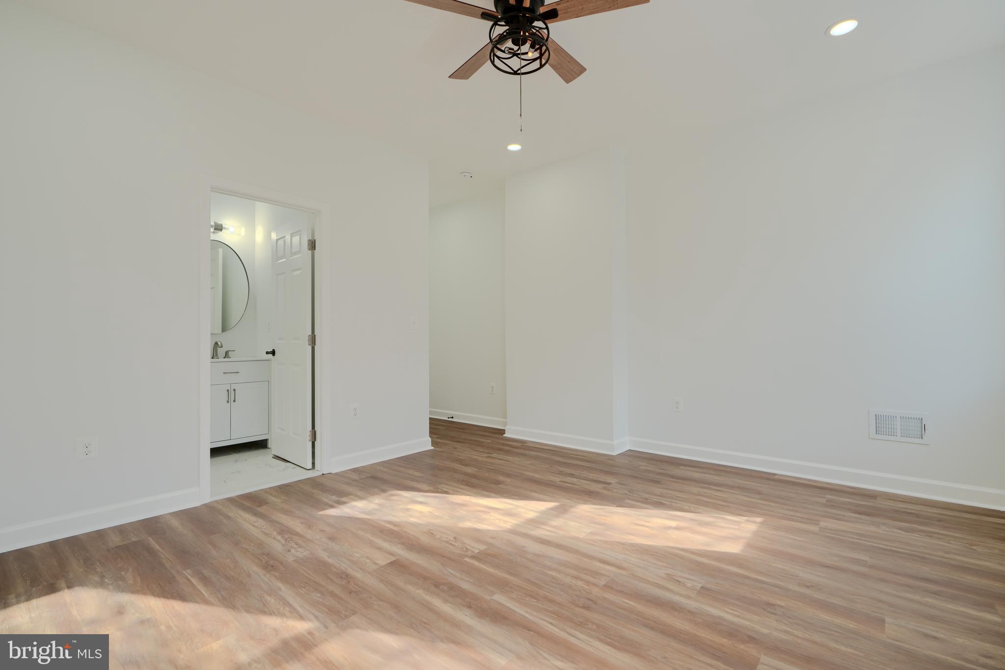 BROADWAY EAST - Residential