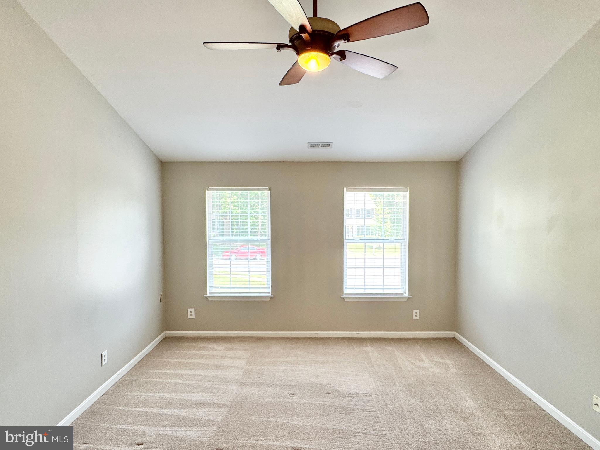 PARK RIDGE - Residential Lease