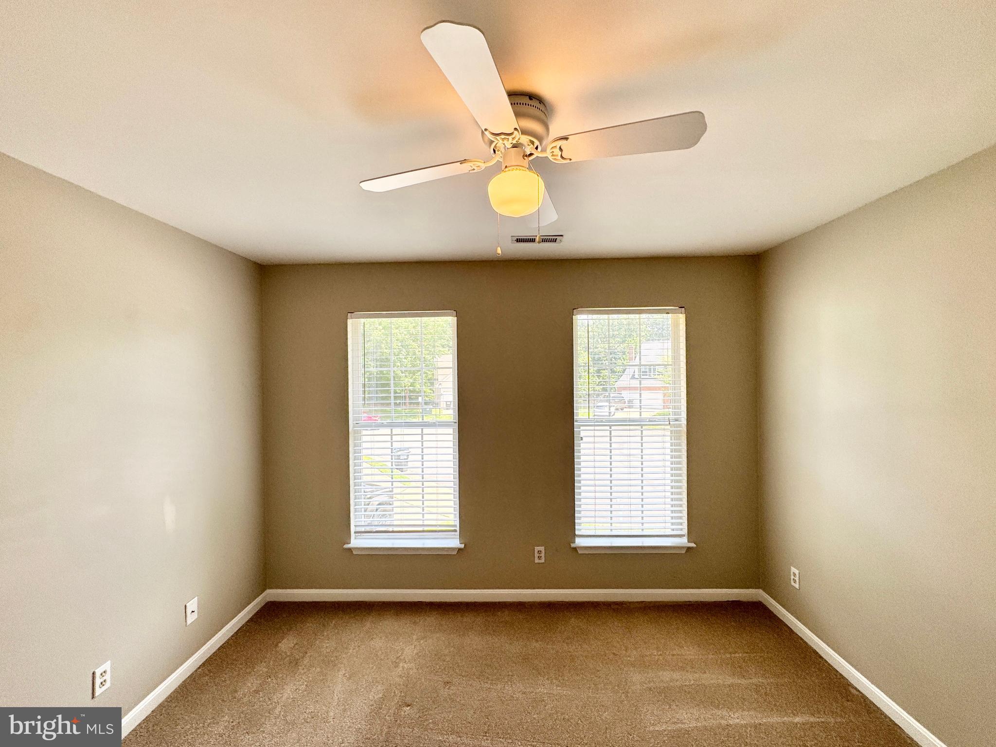 PARK RIDGE - Residential Lease