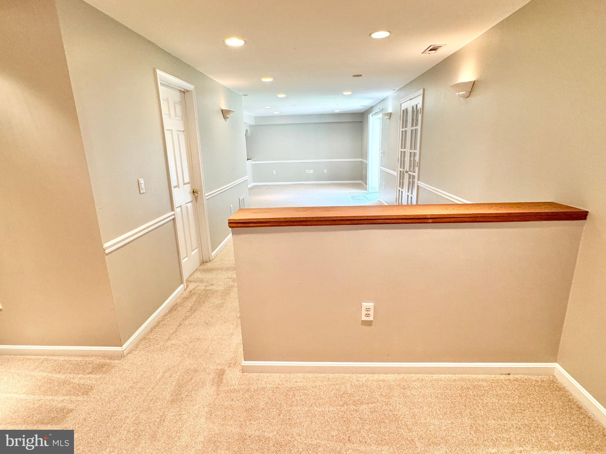 PARK RIDGE - Residential Lease