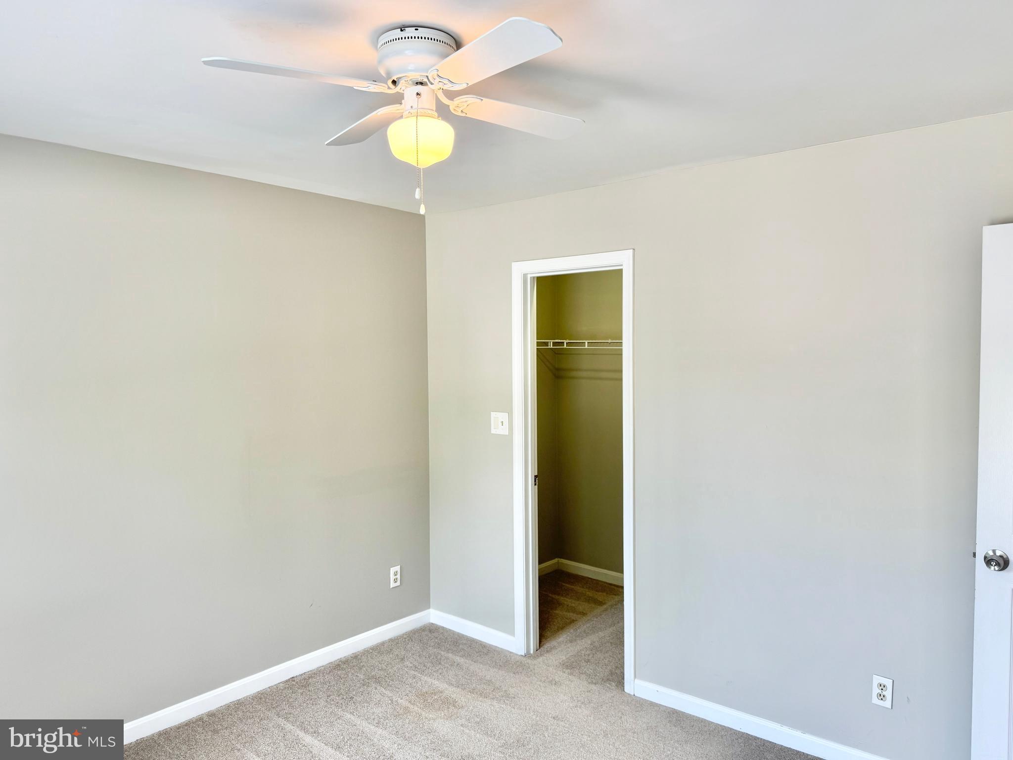 PARK RIDGE - Residential Lease