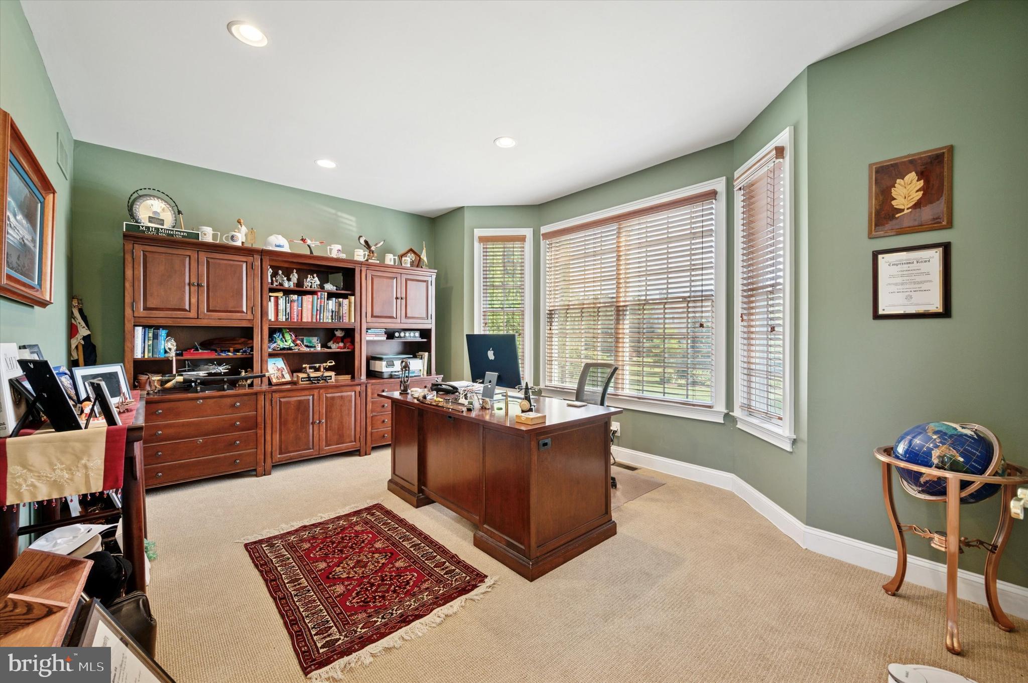 FAIRWAY ESTATES - Residential