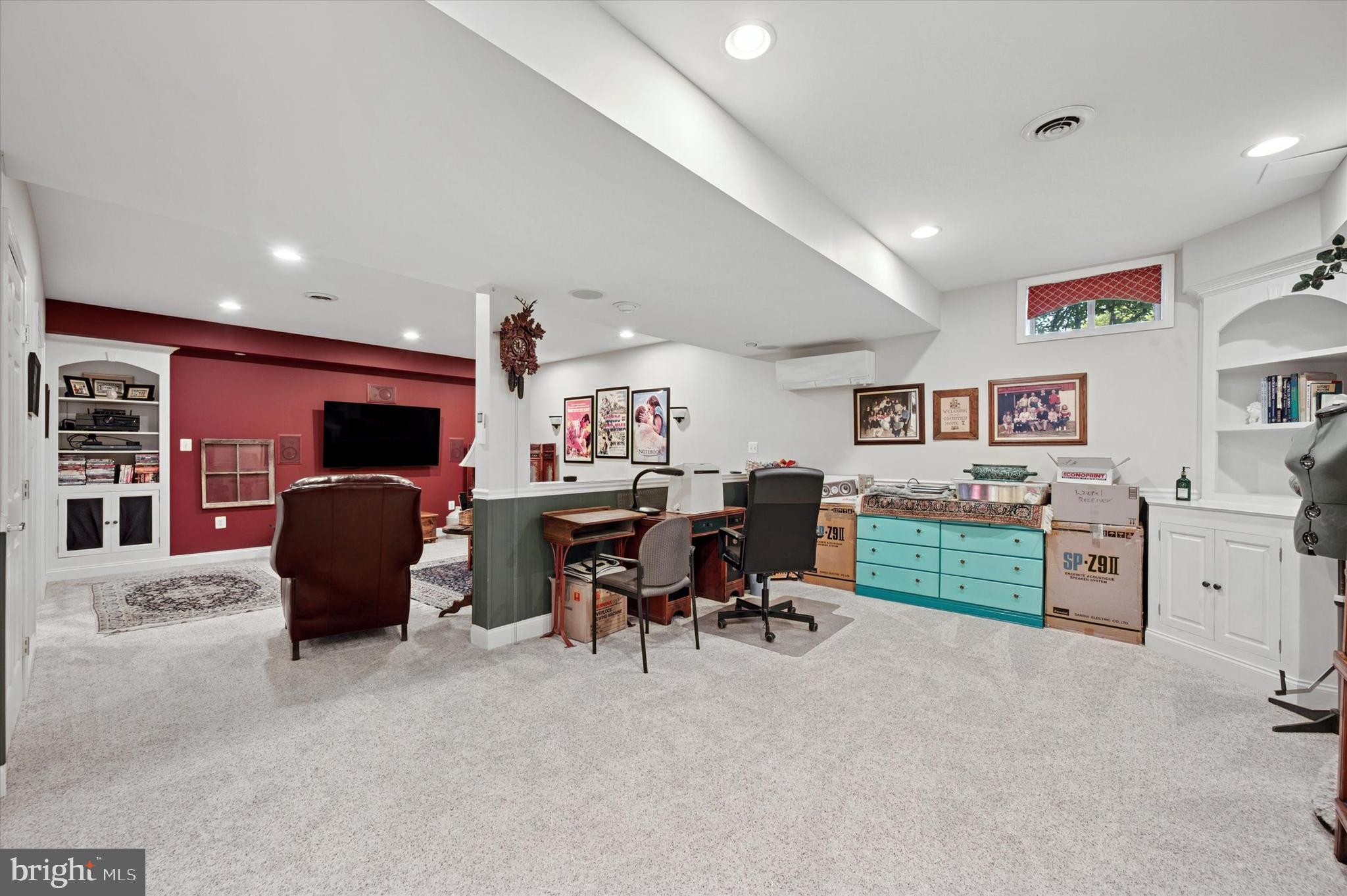 FAIRWAY ESTATES - Residential