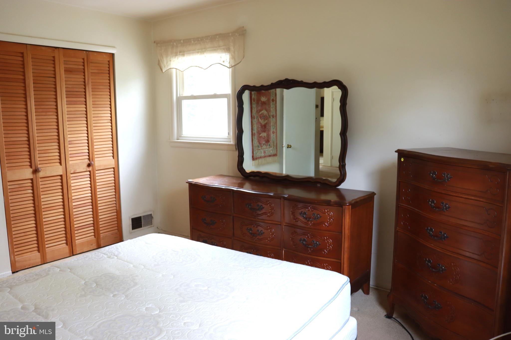 WHEATON WOODS - Residential