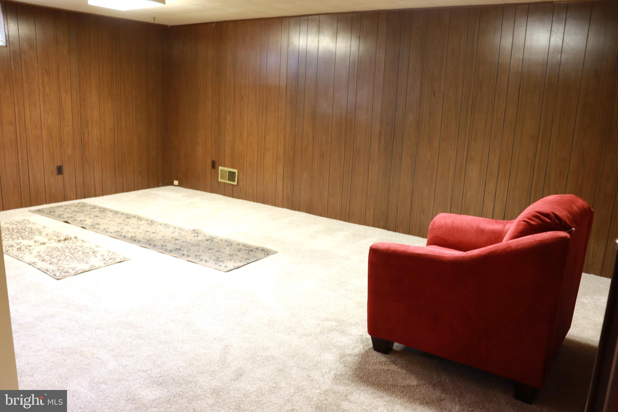 WHEATON WOODS - Residential