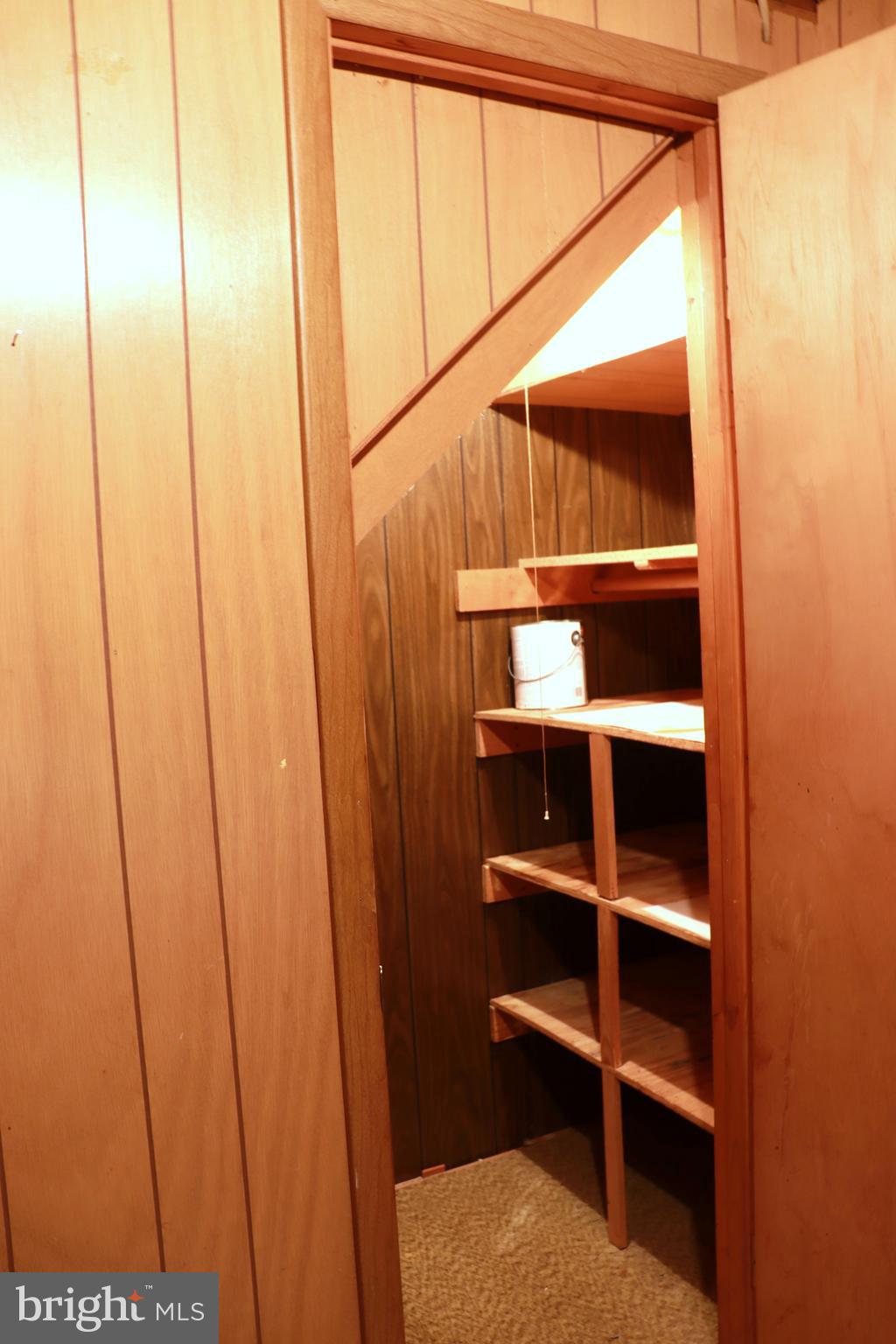 WHEATON WOODS - Residential