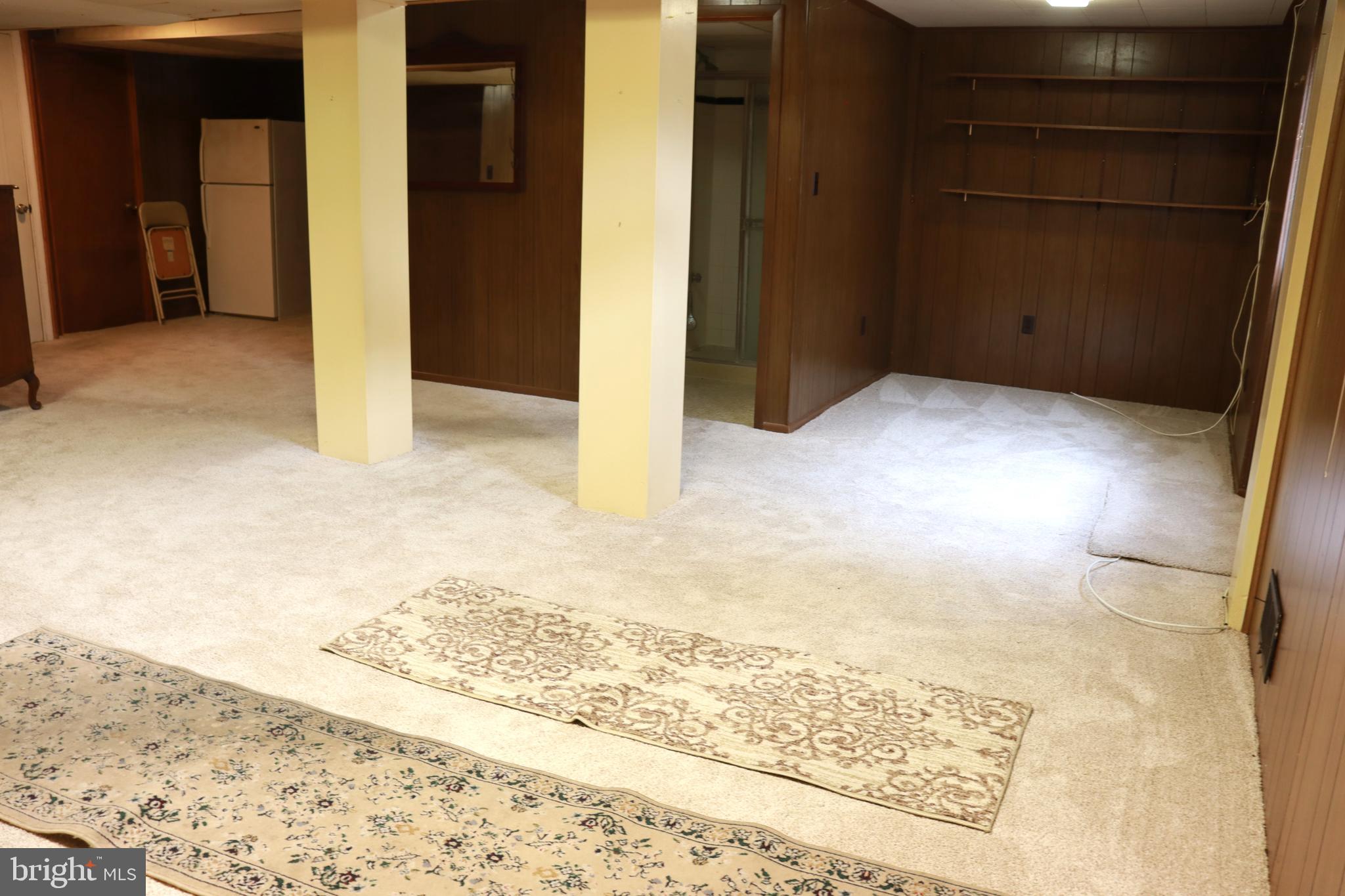 WHEATON WOODS - Residential