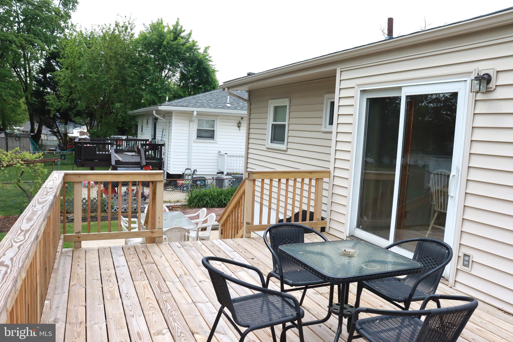 WHEATON WOODS - Residential