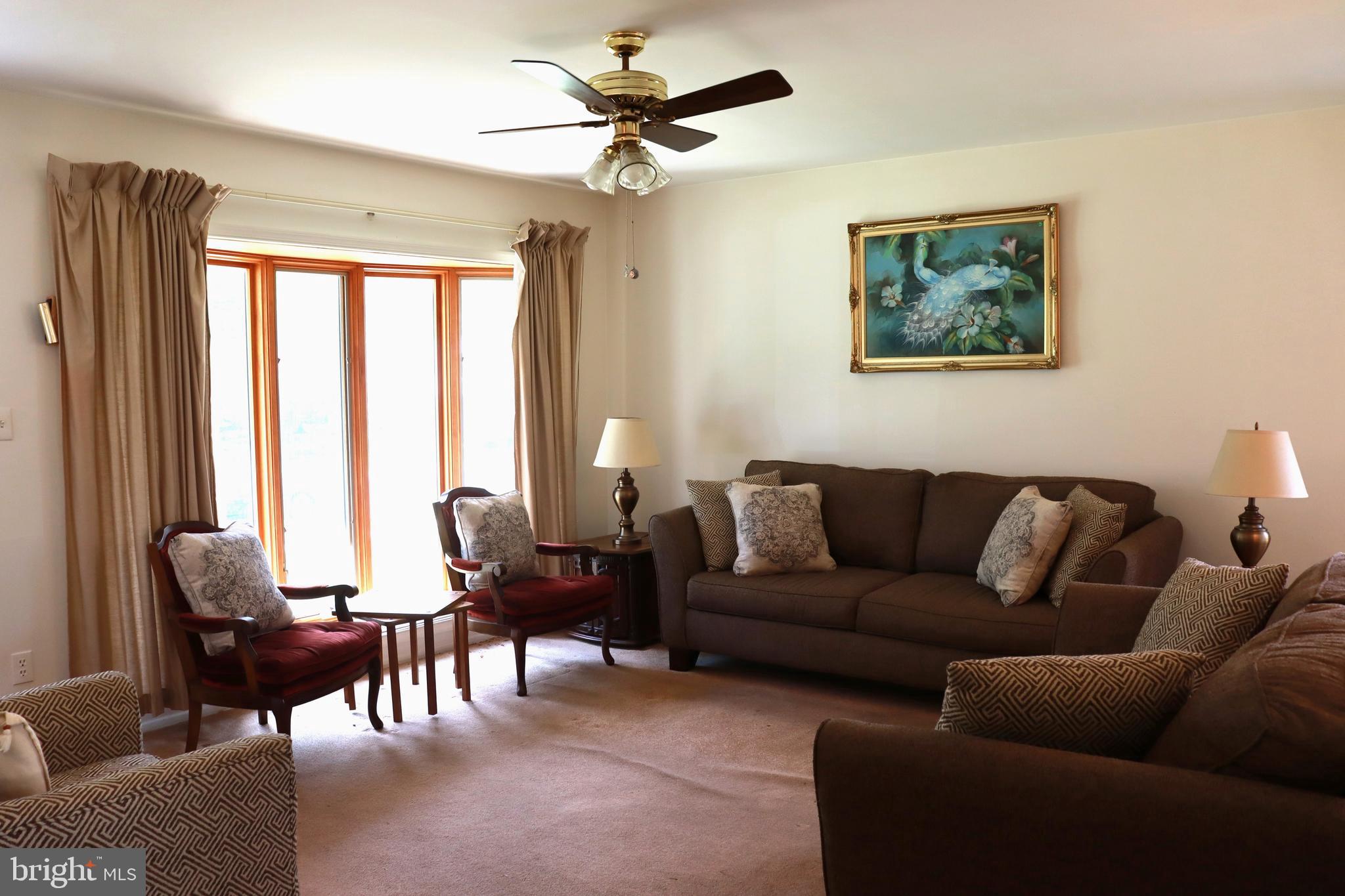 WHEATON WOODS - Residential