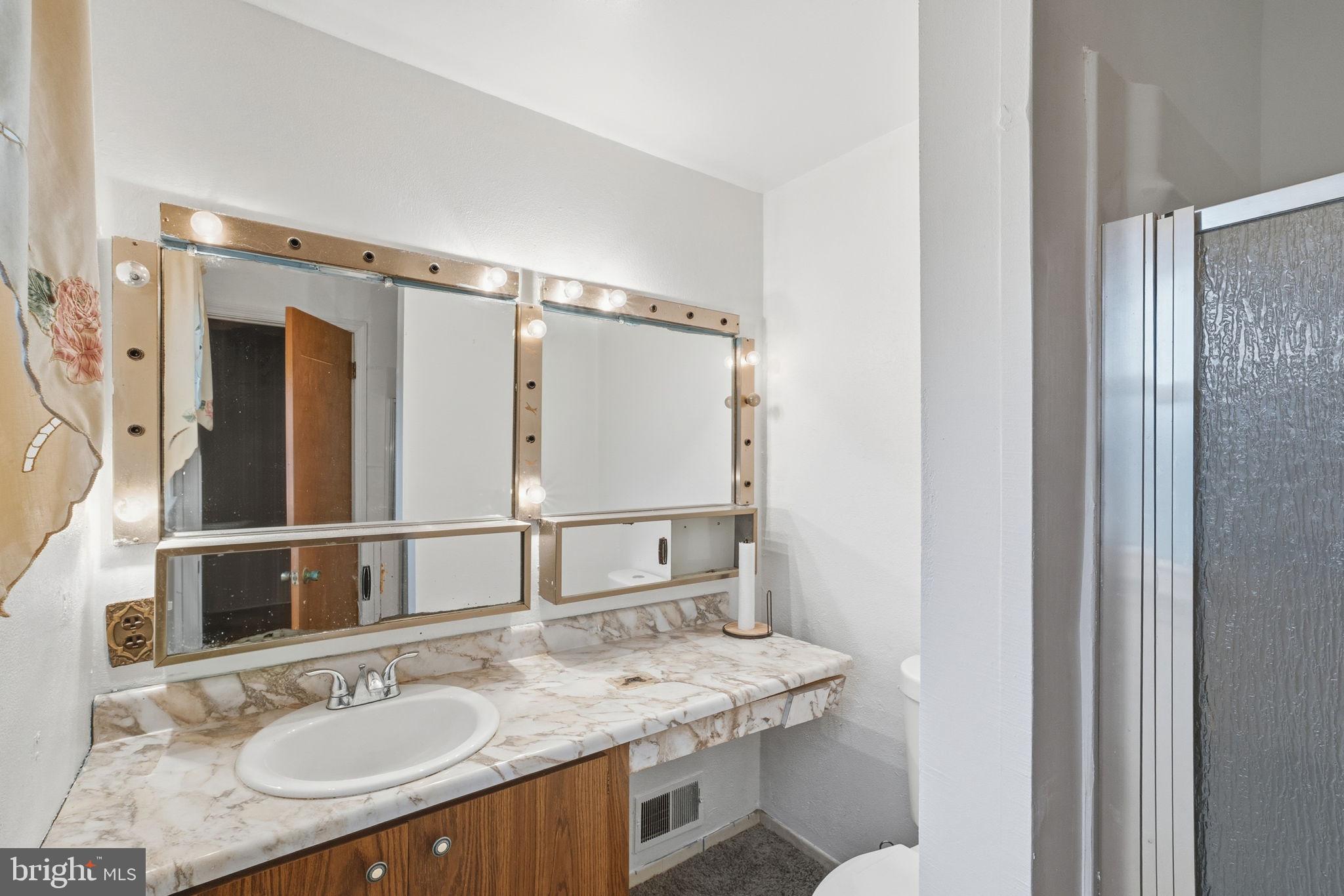 UPPER MARLBORO - Residential