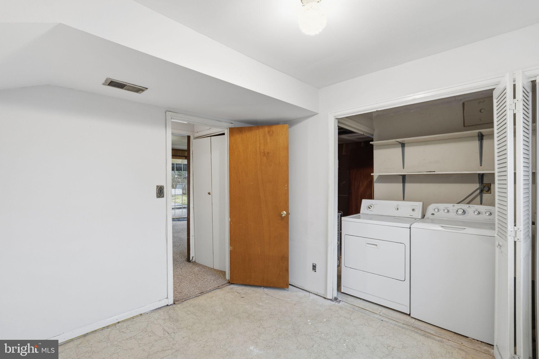 UPPER MARLBORO - Residential