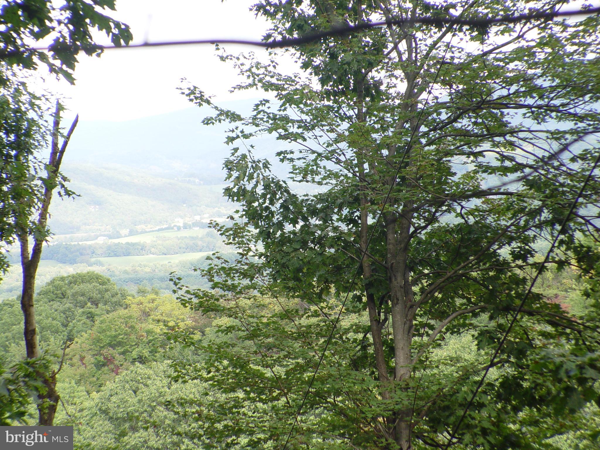 SKYLINE LAKES WEST - Land