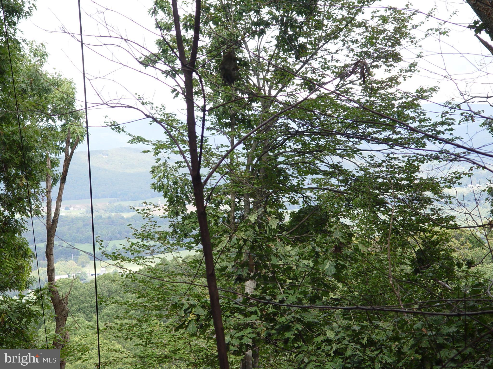 SKYLINE LAKES WEST - Land