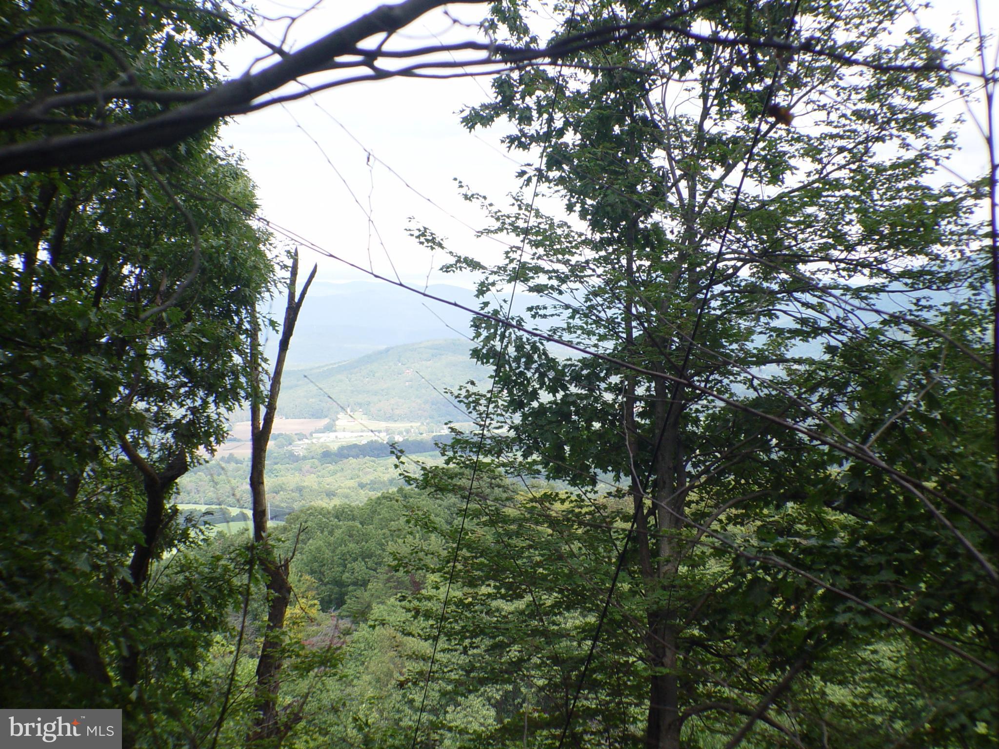 SKYLINE LAKES WEST - Land