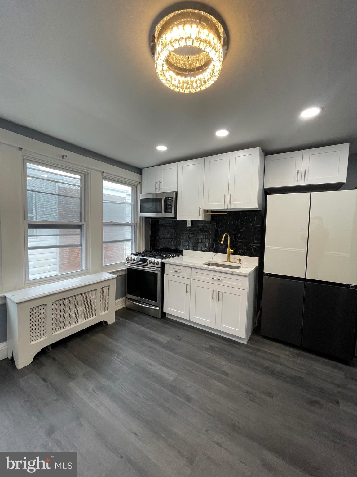 TACONY - Residential Lease