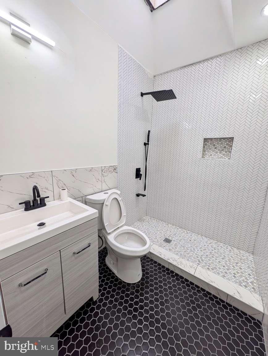 COBBS CREEK - Residential