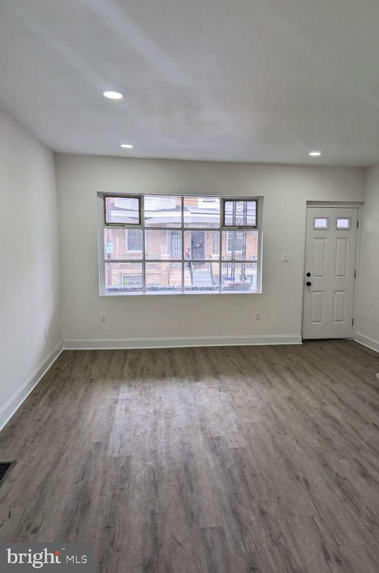 COBBS CREEK - Residential