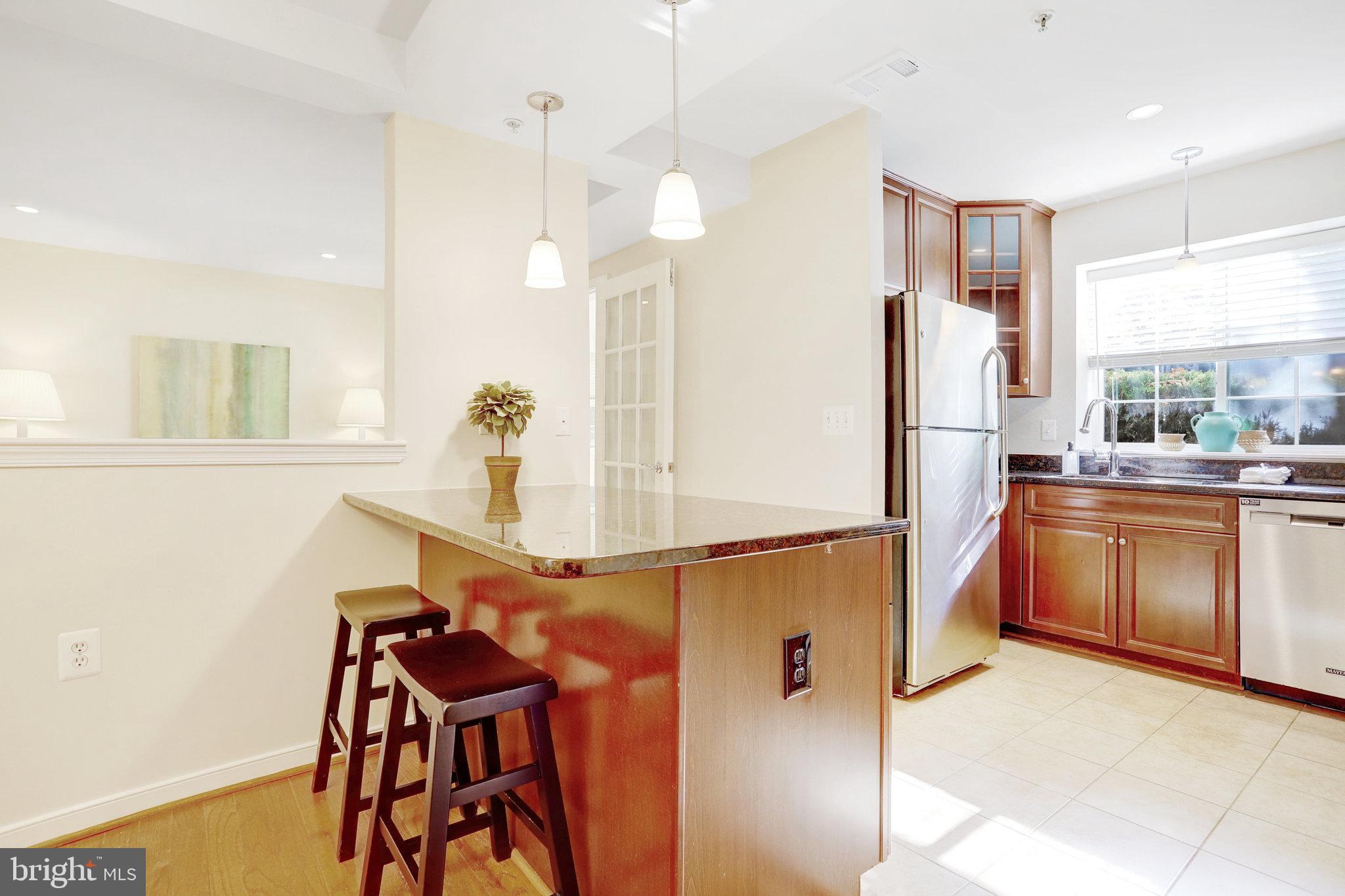 WEST VILLAGE OF SHIRLINGTON - Residential