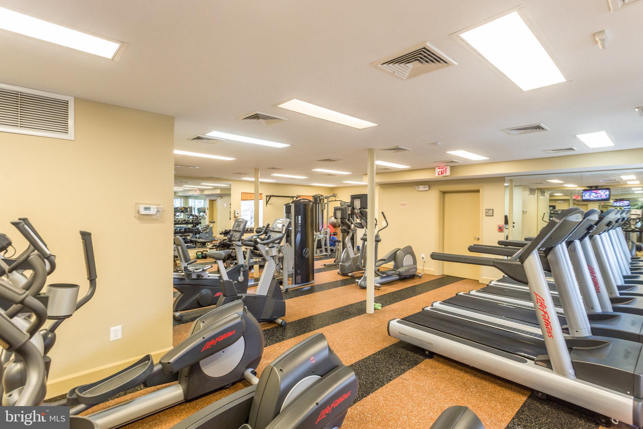 WEST VILLAGE OF SHIRLINGTON - Residential