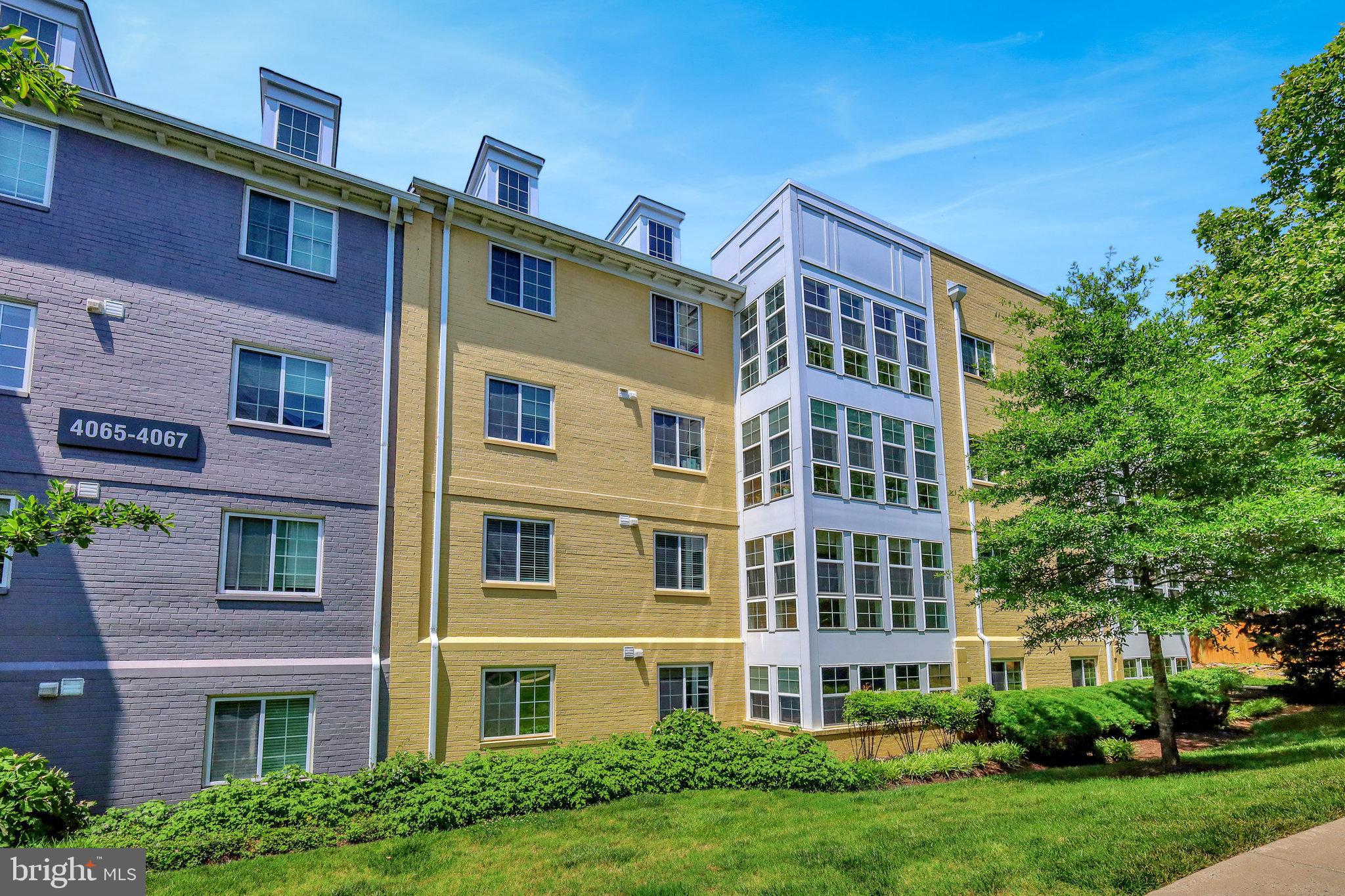 WEST VILLAGE OF SHIRLINGTON - Residential