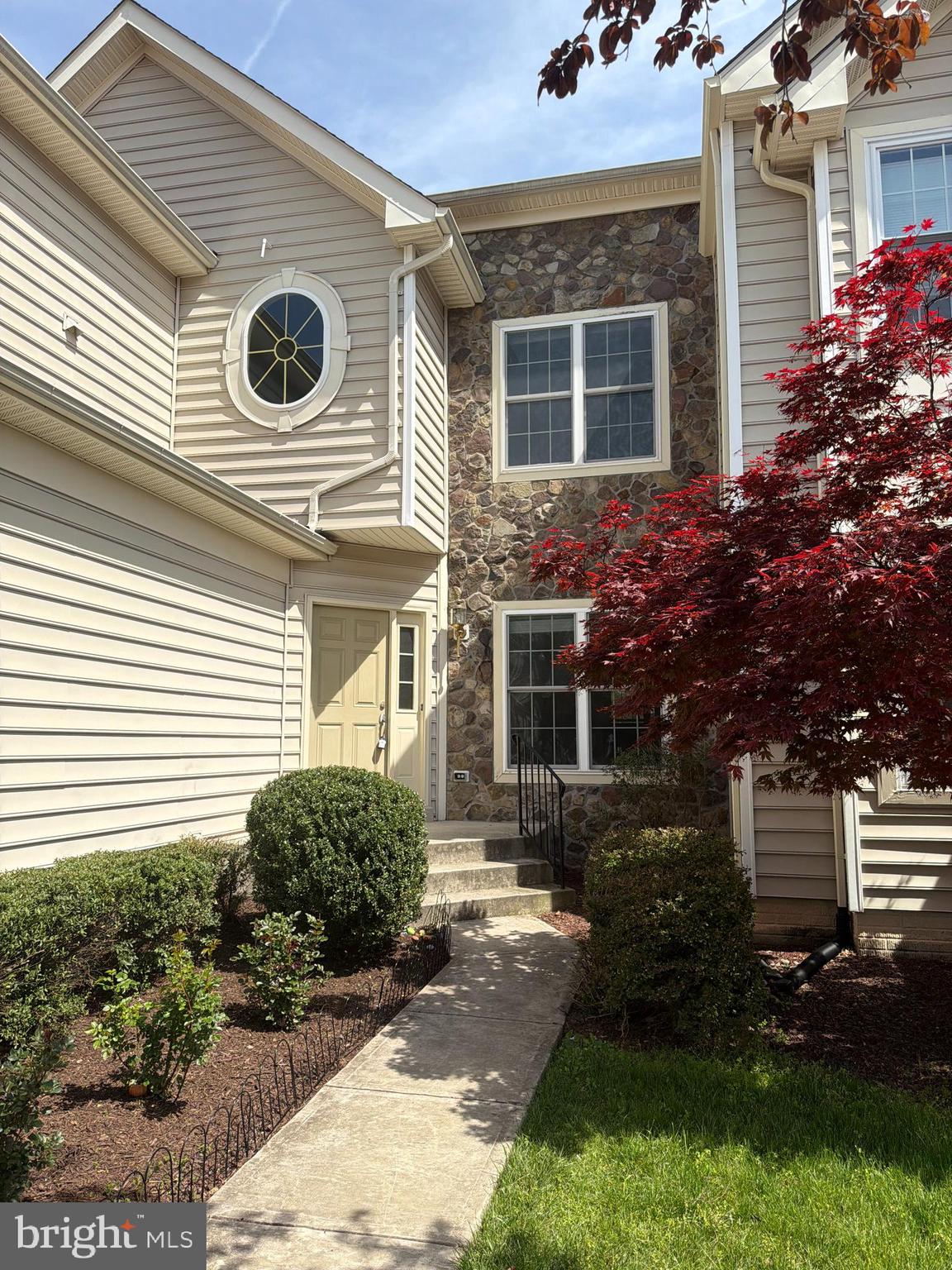 SOUTH RIDING - Residential