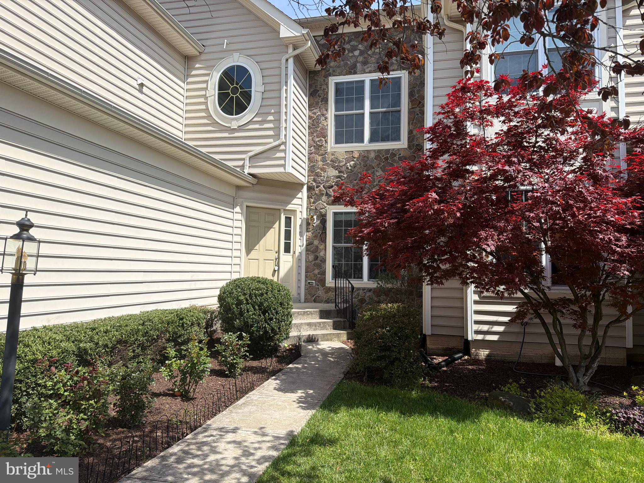 SOUTH RIDING - Residential