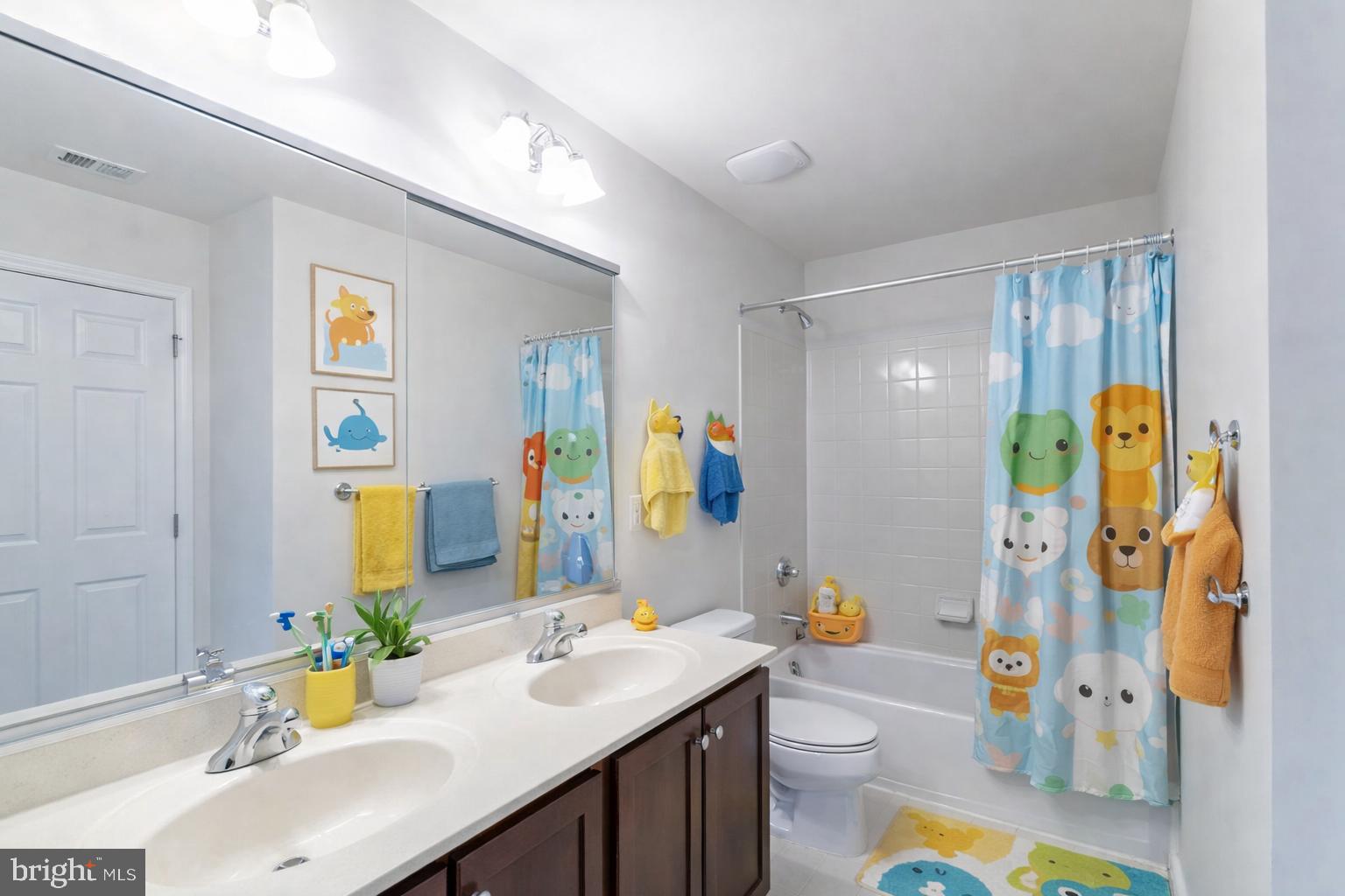 SOUTH RIDING - Residential