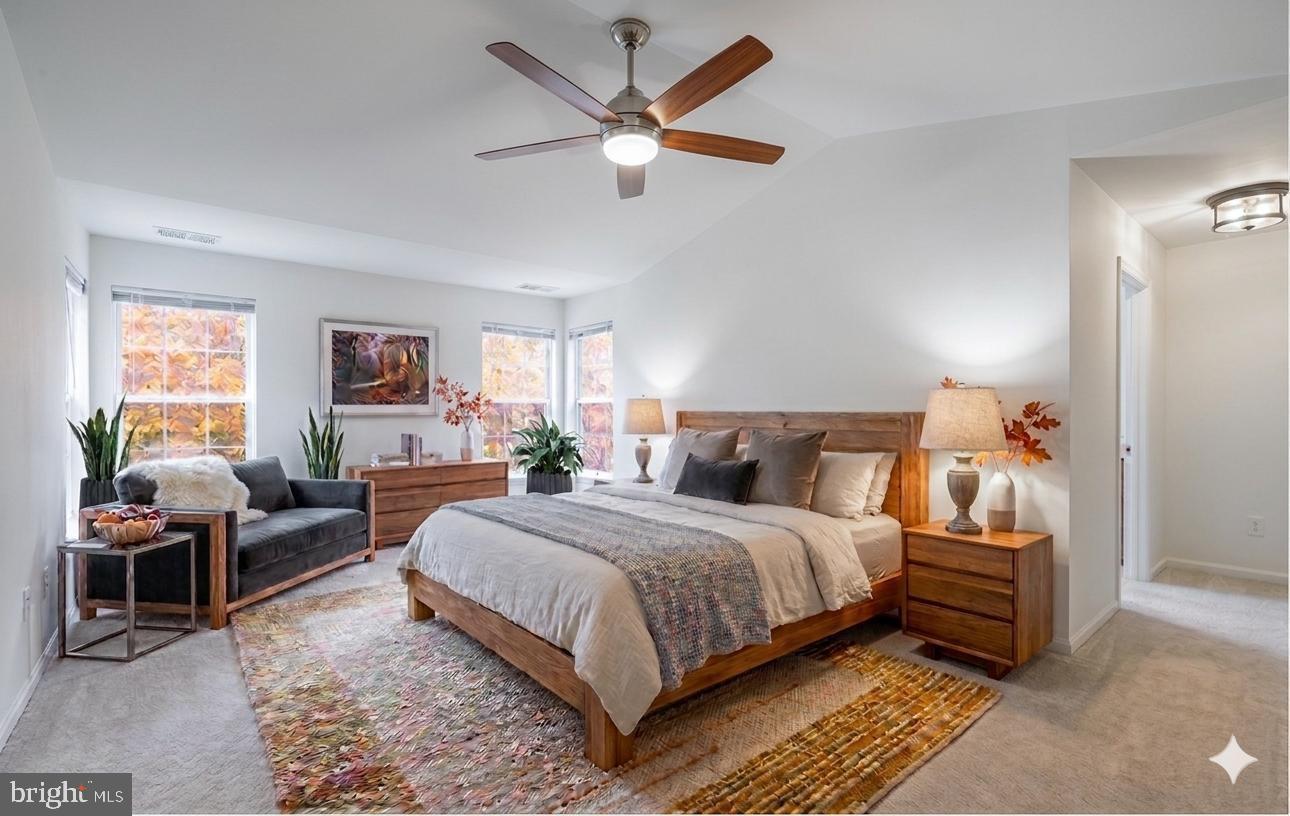 SOUTH RIDING - Residential