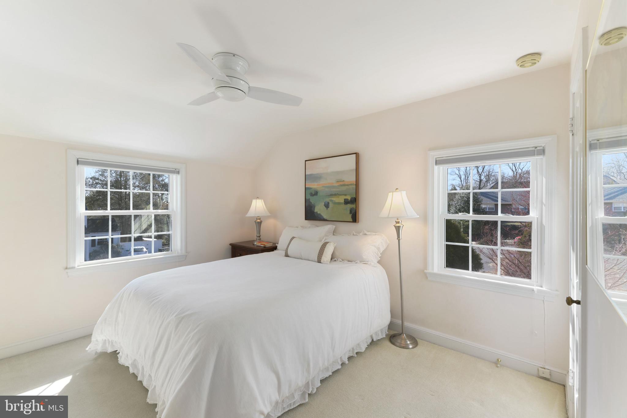 WAVERLY HILLS - Residential