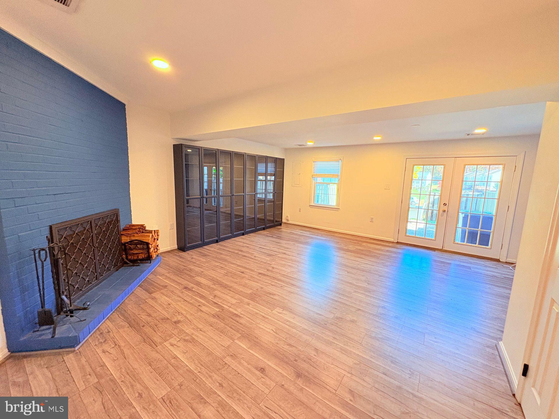 GLEN ALDEN - Residential Lease