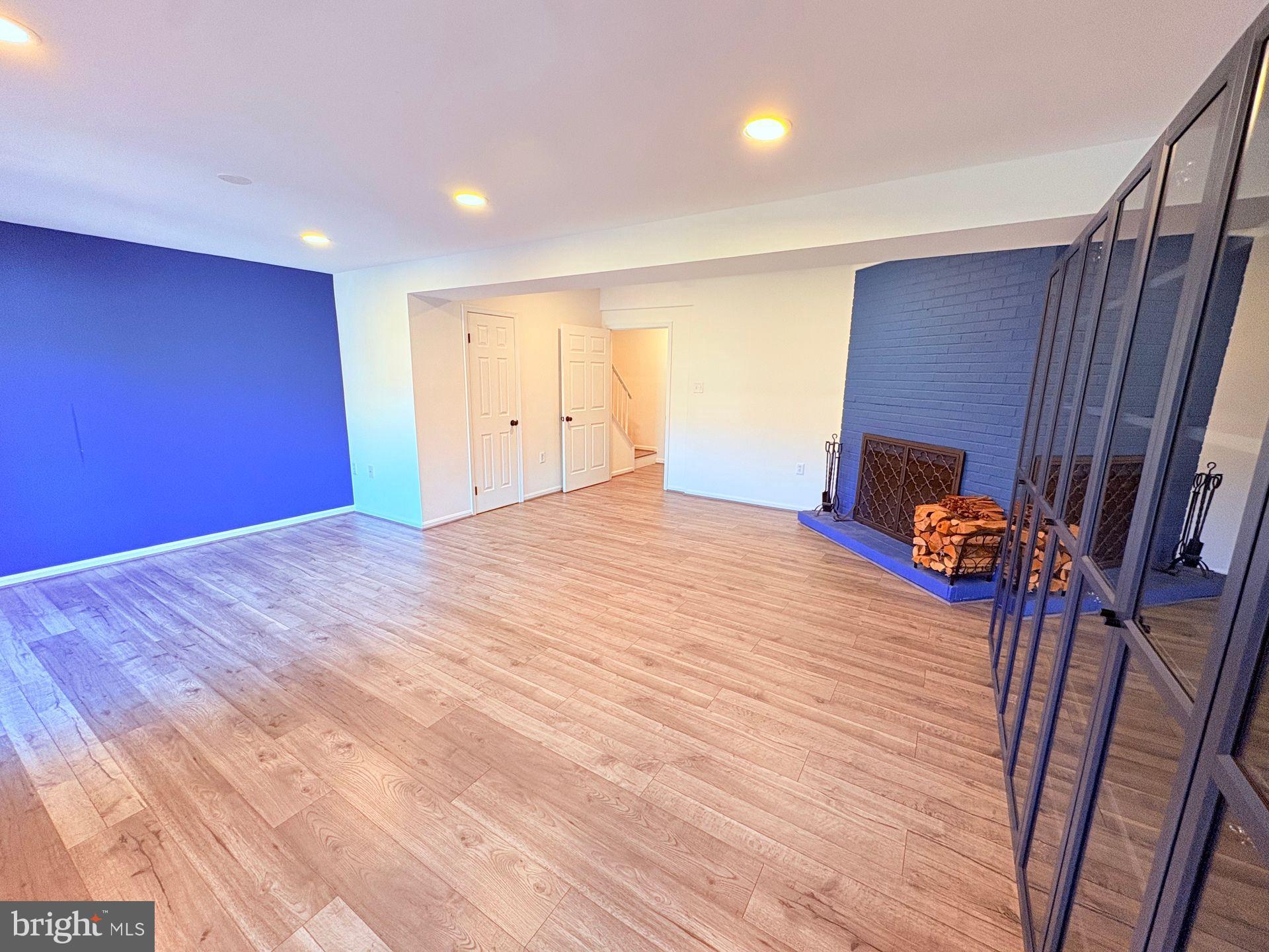 GLEN ALDEN - Residential Lease