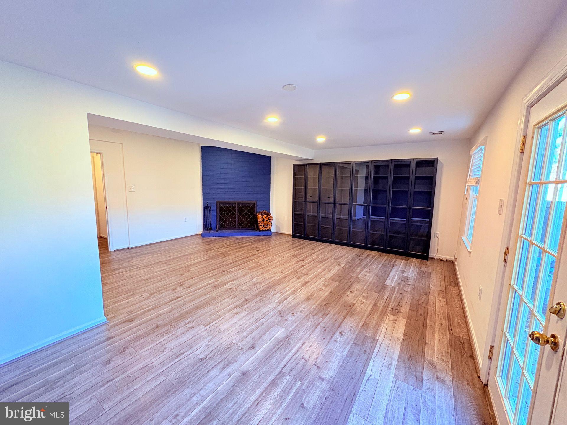 GLEN ALDEN - Residential Lease