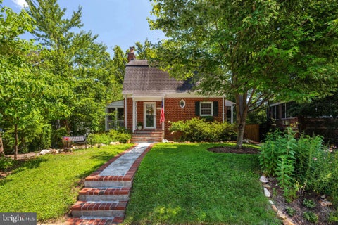 Homes For Sale - 5706 9th Road<br/> ARLINGTON, VA 22205