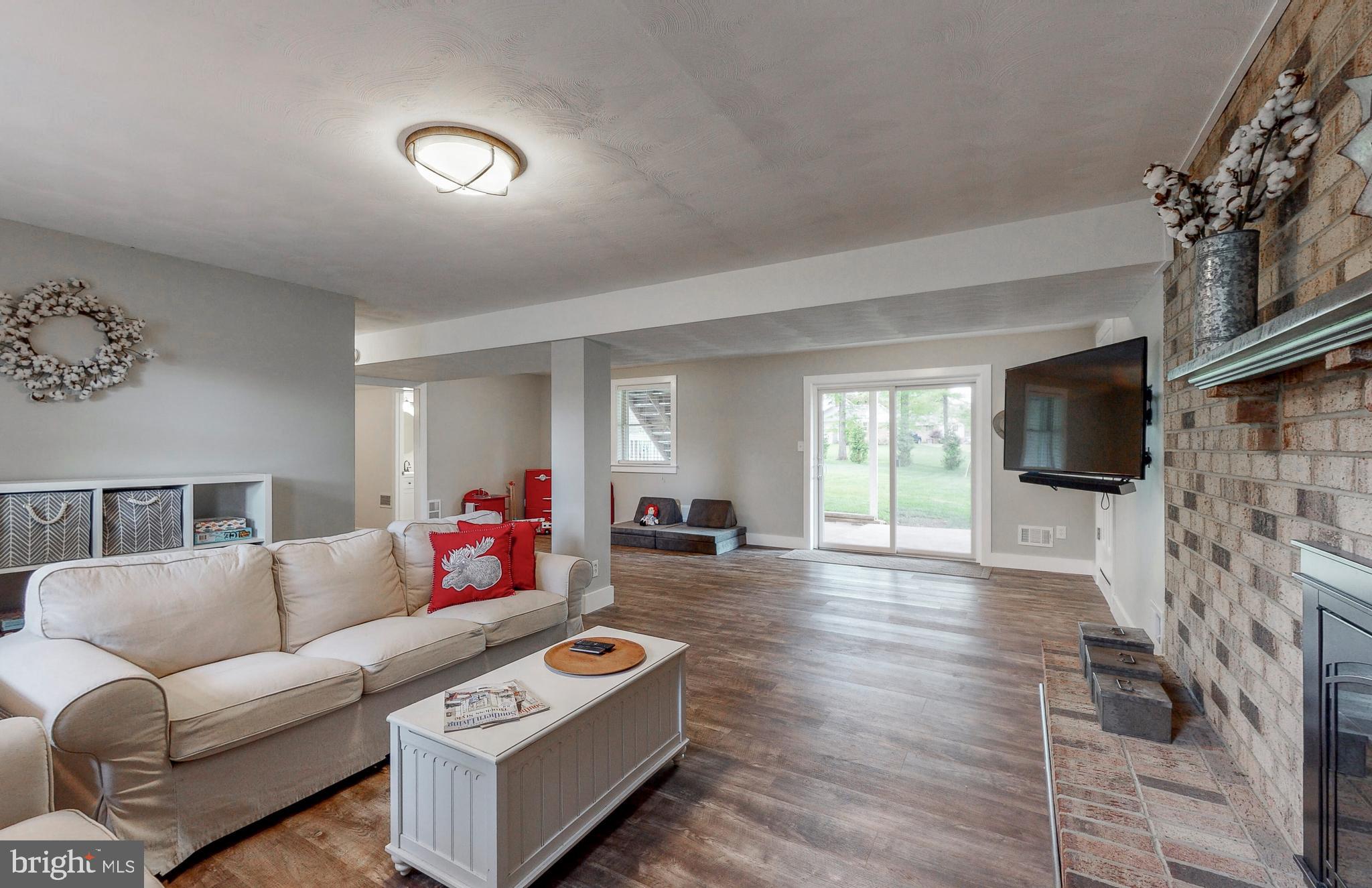 MOUNT HEBRON - Residential