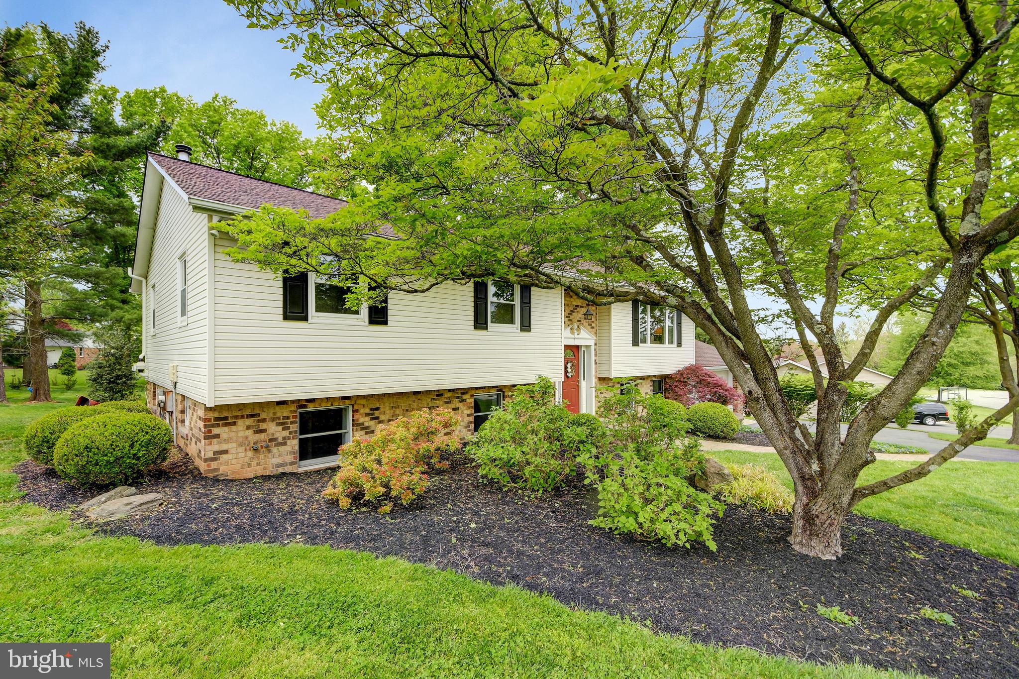 MOUNT HEBRON - Residential