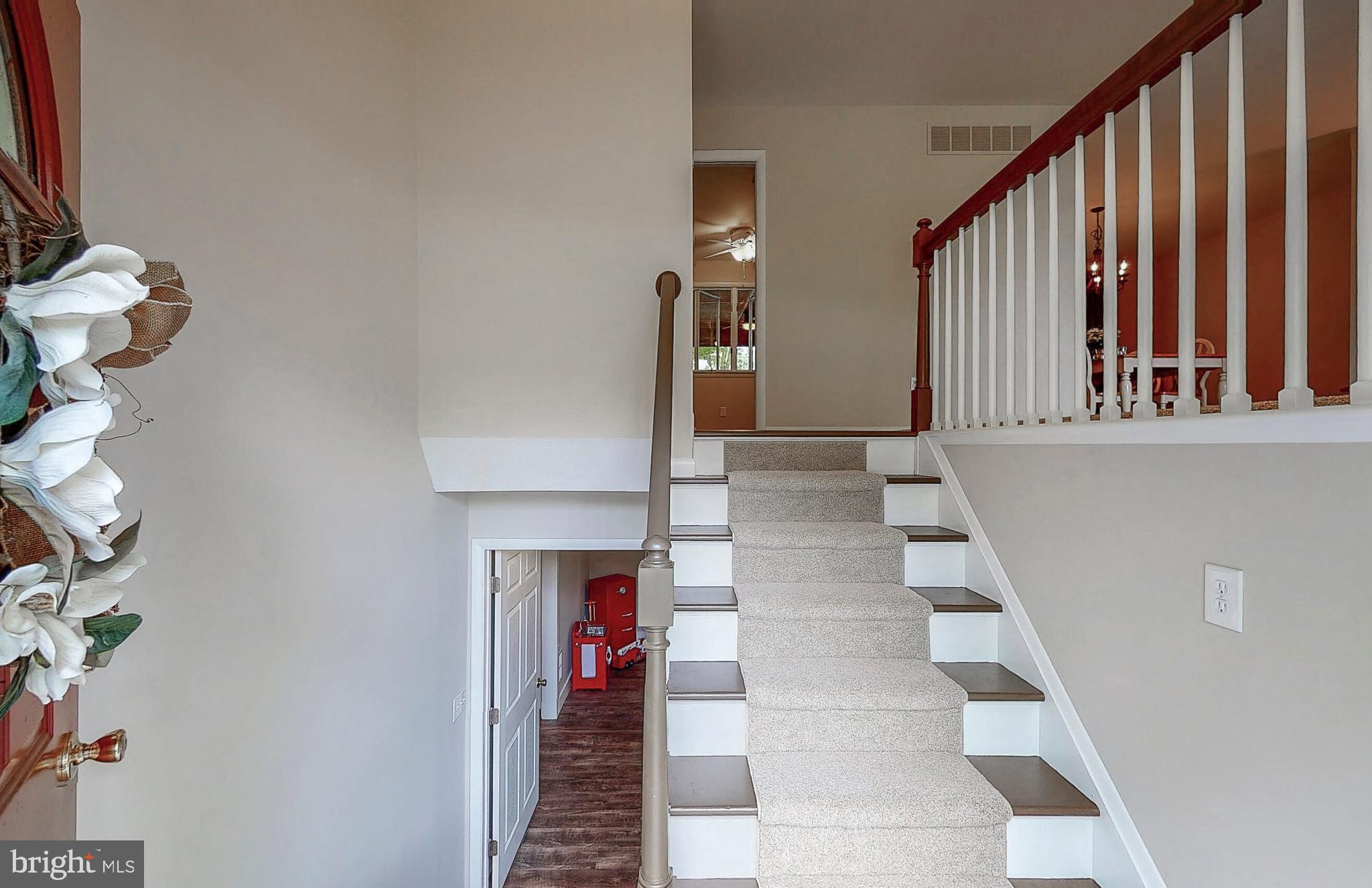 MOUNT HEBRON - Residential