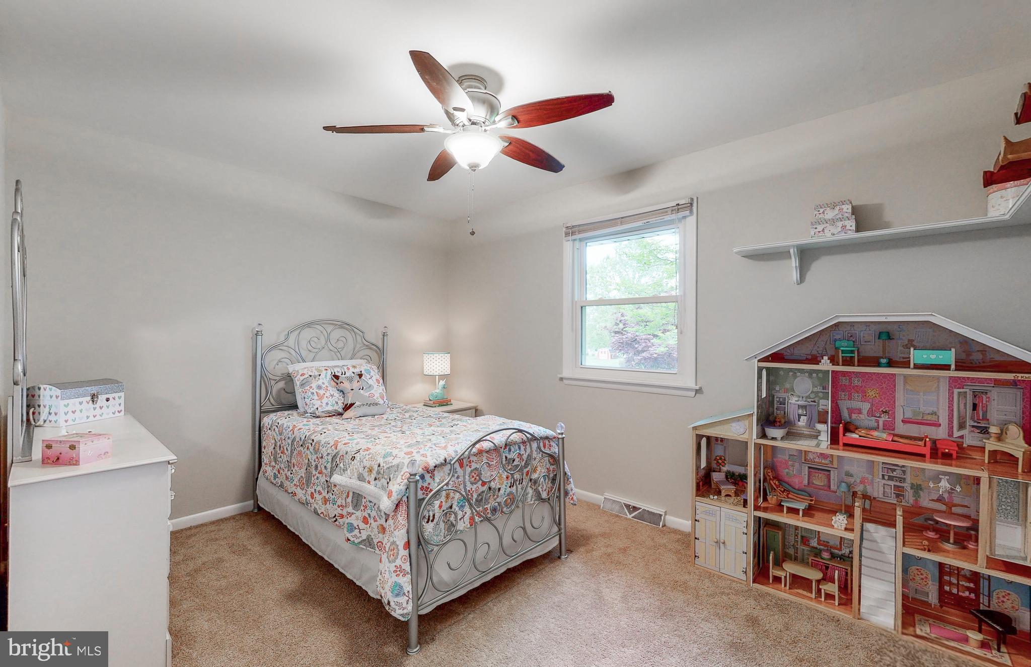 MOUNT HEBRON - Residential