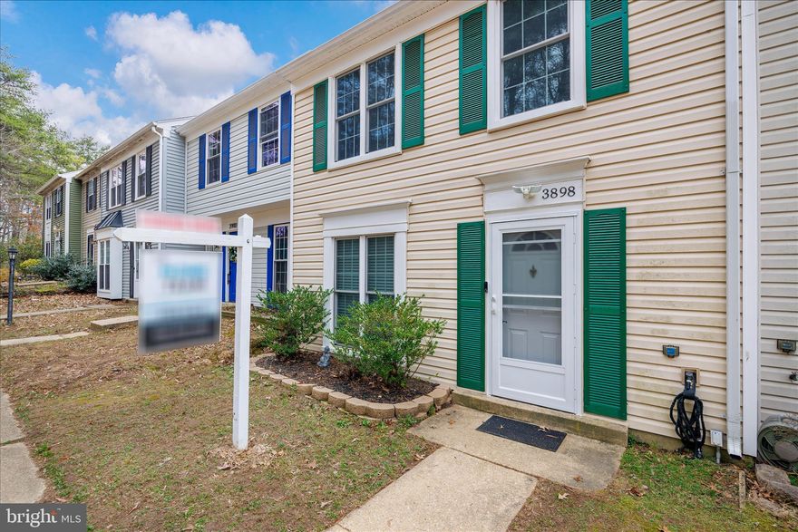 Welcome to 3898 Light Arms Place in Waldorf, MD,  a charming 3-bedroom, 1.5-bath townhome perfect for a first-time homeowner or anyone seeking comfort and convenience.
This cozy home features fresh paint throughout, updated light fixtures, a roof replacement, new front windows, and a new exterior door with screen. Additional upgrades include a UV light in the furnace for improved air quality, added lighting in the utility closet, and a custom-built owner’s closet for extra storage. Seller is also offering a home warranty. 
Conveniently located near major commuter routes, shopping, dining, and entertainment, this home offers both comfort and accessibility in the heart of Waldorf.