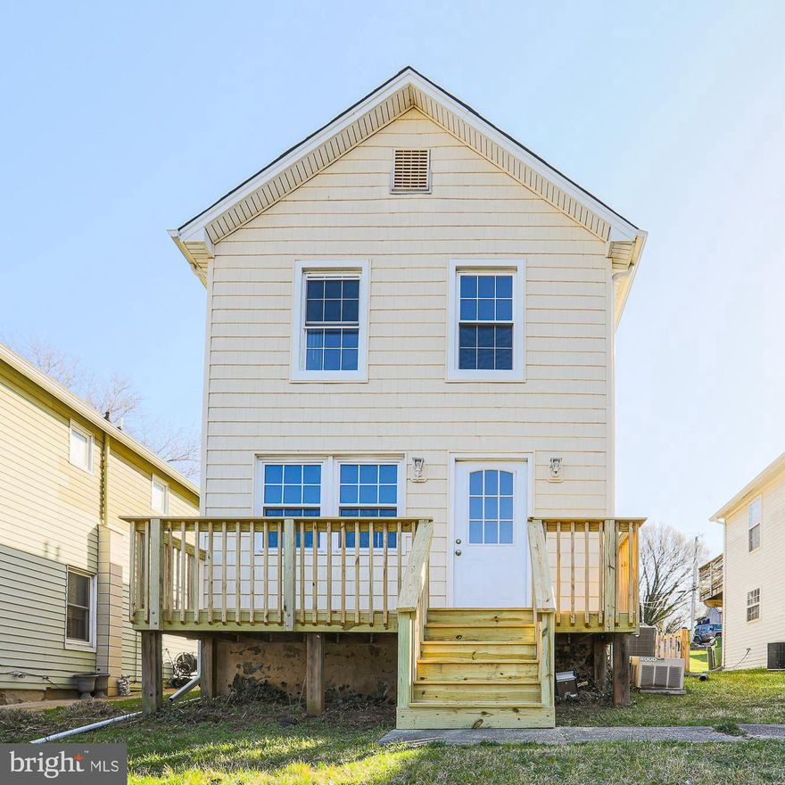 Welcome to your new home! This 2 bed, 2.5 bath charming property sits right in the heart of Mount Washington. Surrounded by all your favorite shops and restaurants, you will feel right at home! You'll walk in to beautiful hardwood floors and recess lighting. Going into the kitchen you'll notice freshly updated brand new granite, stainless steel appliances and plenty of cabinet space. Enjoy family meals in the vaulted-ceiling sunroom right off the kitchen. With brand new carpet throughout the upstairs, you'll find a gorgeous owner's suite with a walk in closet. Outback you'll have plenty of privacy with a great fenced in yard and off street parking.Easy access to 83, 695 and 795. Commuting is a breeze in such a convenient location! Enjoy!!