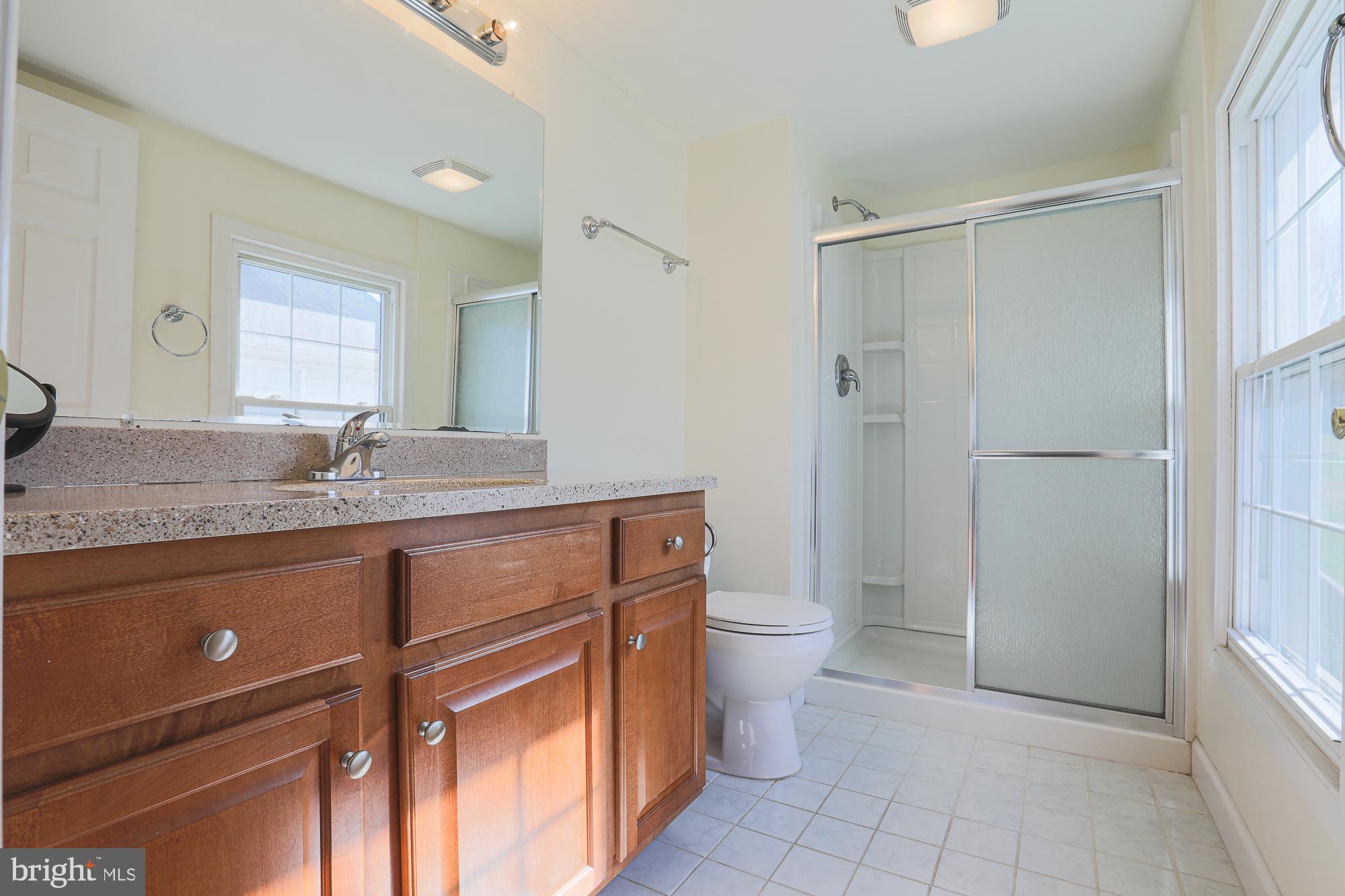 MOUNT WASHINGTON - Commercial Sale