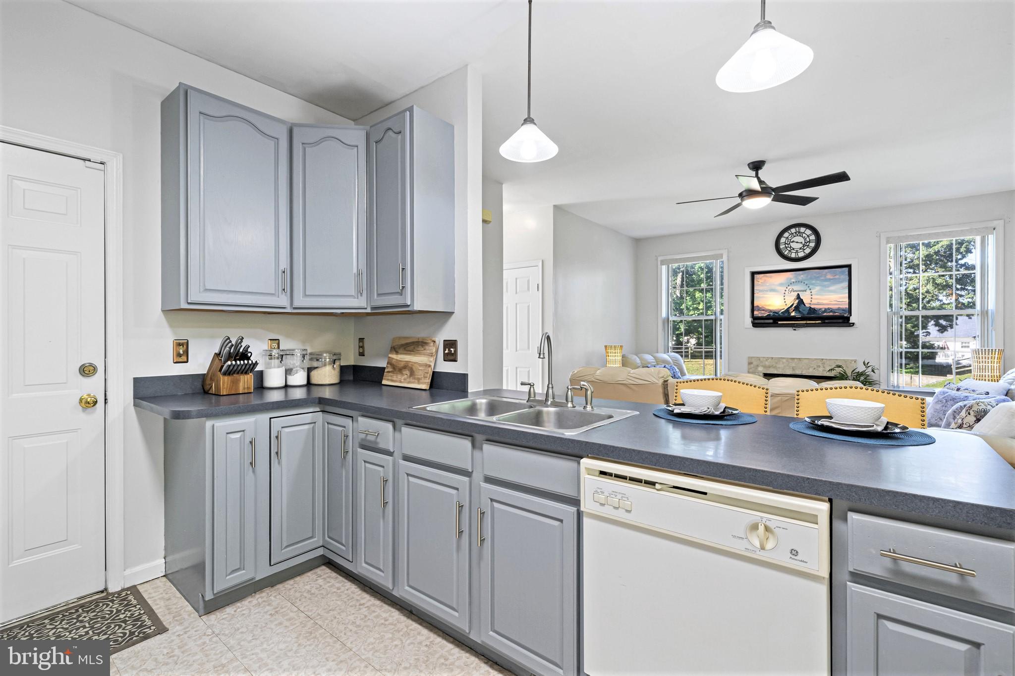 STAVORS ACRES - Residential