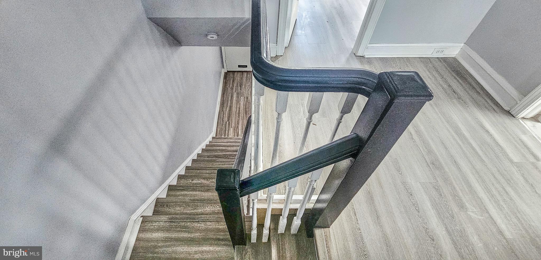 WEST OAK LANE - Residential Lease